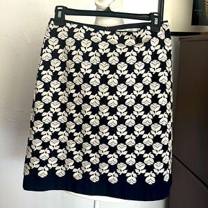Boden Navy Blue and White Embroidered A Line Skirt Sz US 4R/UK 8R